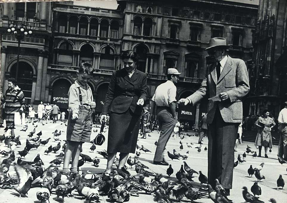 In Italy with his paremts