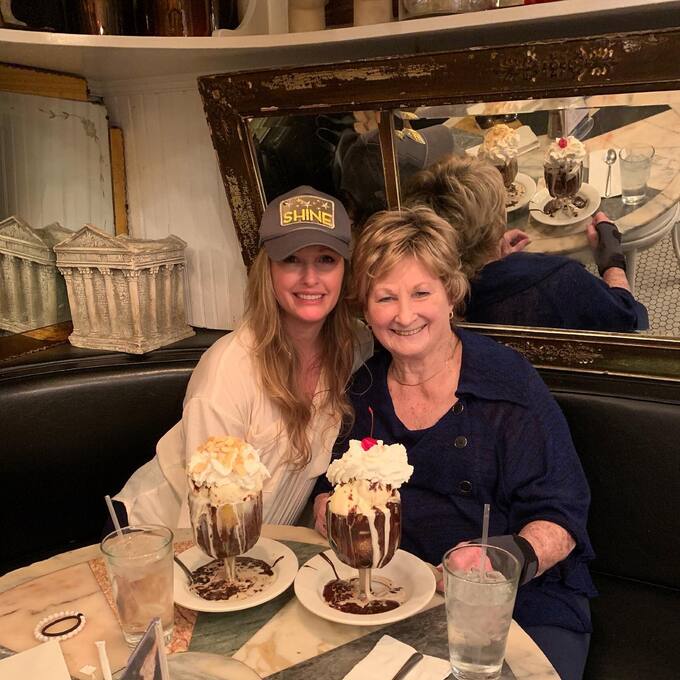 Mema & Courtney in NYC at Serendipity