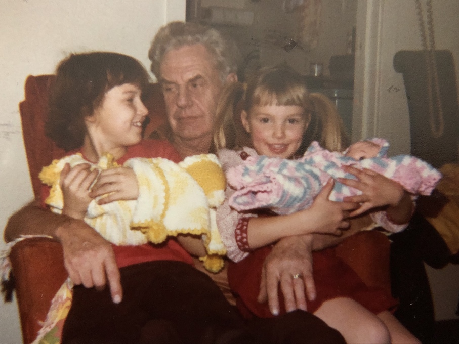 Leslie, Jay Robinson, Katie