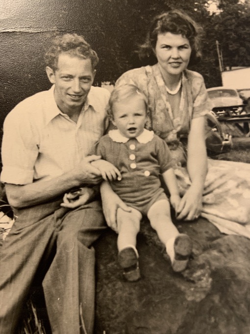 Nick, Connie & Baby Victor