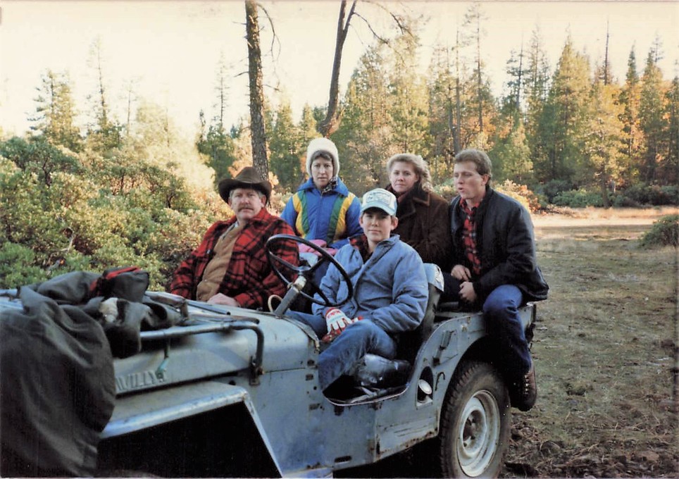 Possibly "The Clampett Family"!  Howard, Barbara, Rachel & Aaron Cole, Greg Branch