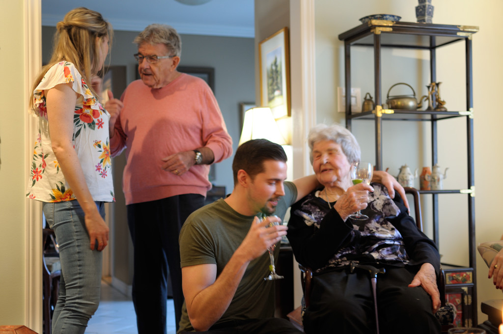 Sacha and Omi having a cheers!