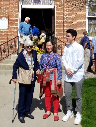 Grandma Liz, Pauline and Chris at Church