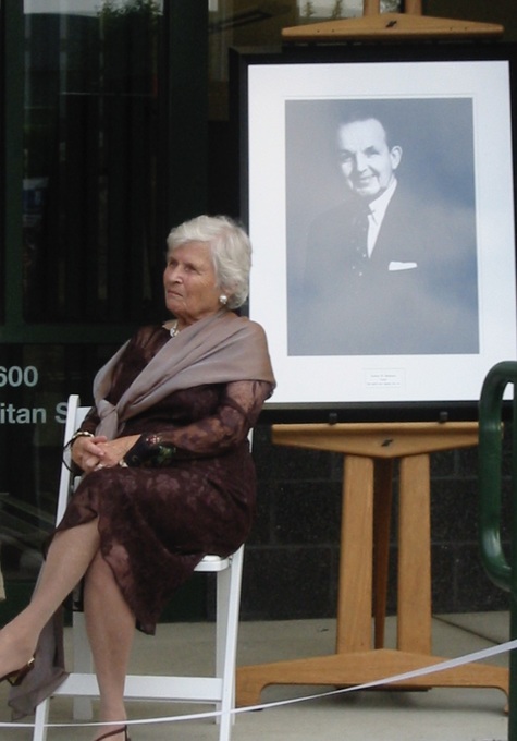 Helen at the dedication of the Drew Mathieson Horticultural Center
