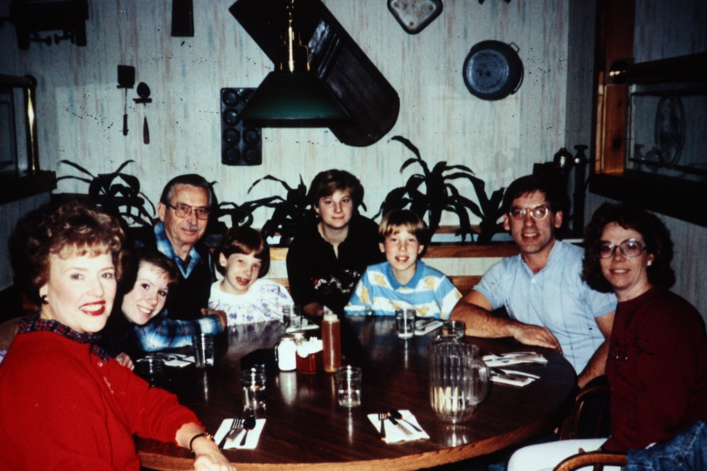 Traditional dining at Prospector Pies in Wenatchee with Wrzesinskis
