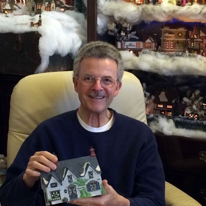 Passionate collector of Department 56!