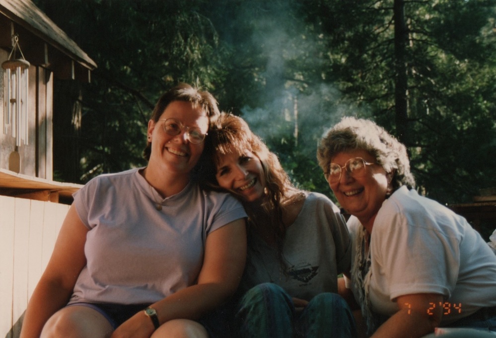 Beenie (Diana), Willow and Mom