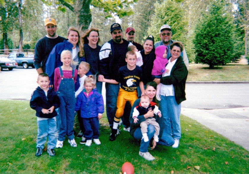 Sandi and Phil with kids & grandkids
