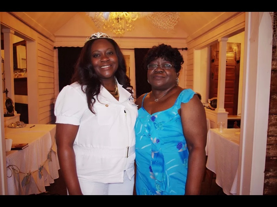 Deesha and Ms. Johnnie L. Simmons (Her Mom)