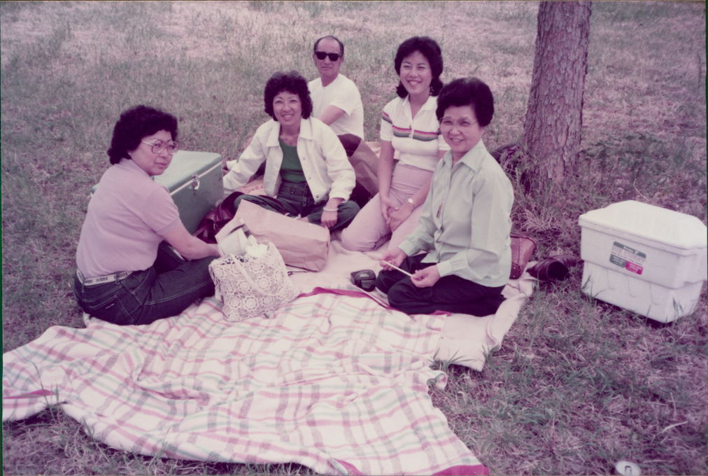 Family picnic at UC Davis where Teri attended college