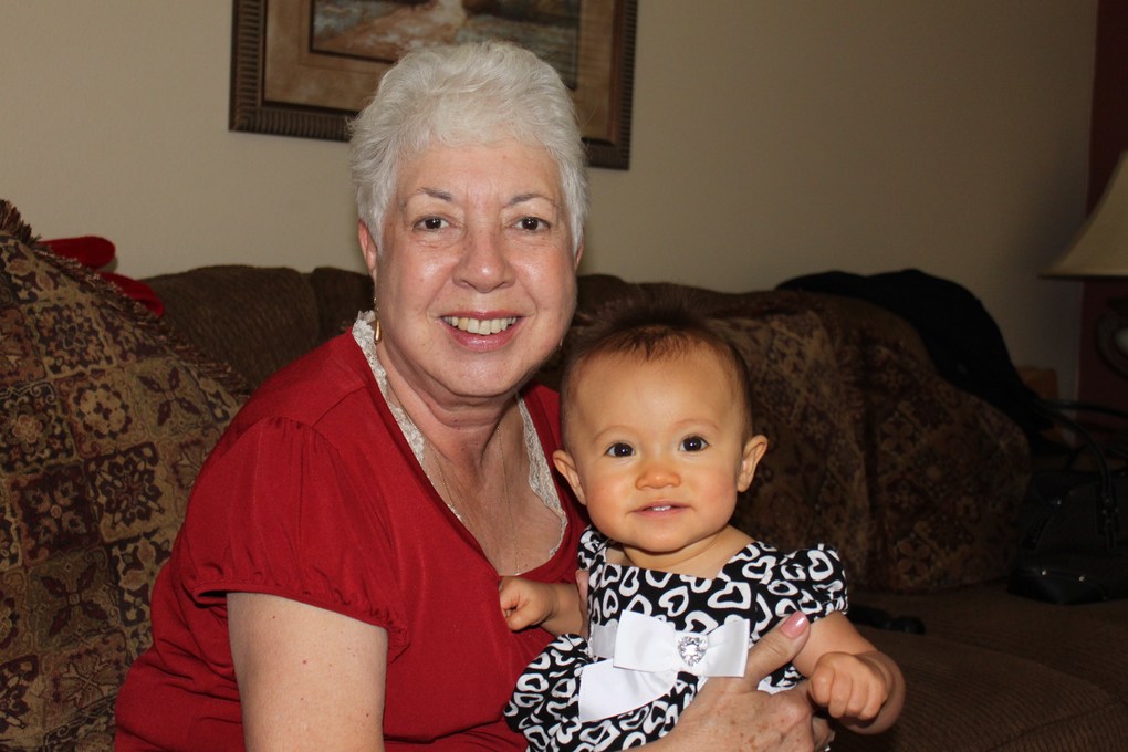 Dalia and her great niece Cambria 
