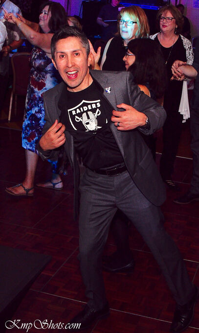 Supporting the Biketnikoff Foundation