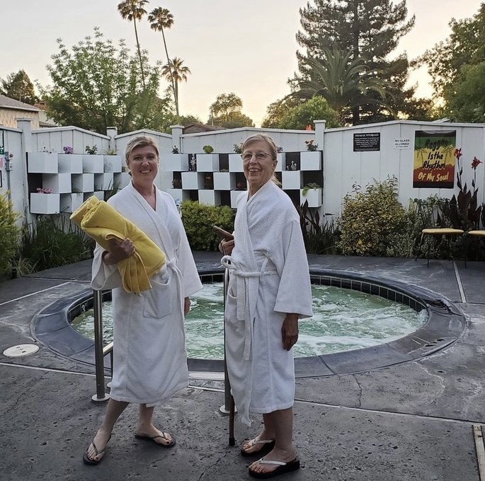 Angela and Ginia in Calistoga