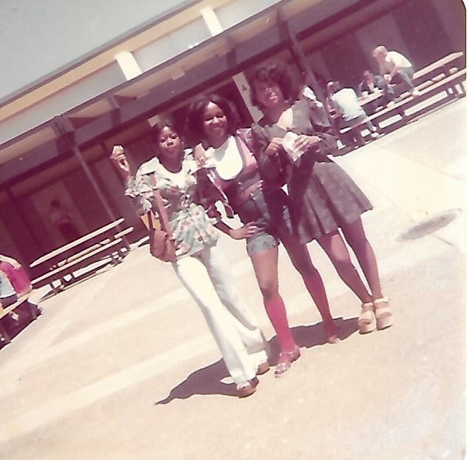 Zandra Brenda Paulette @ Vanden High