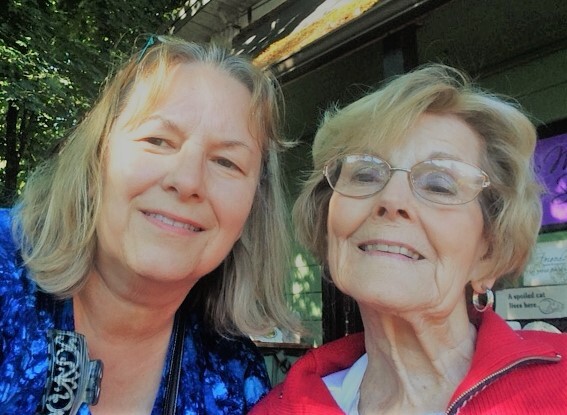 Linda & Barb