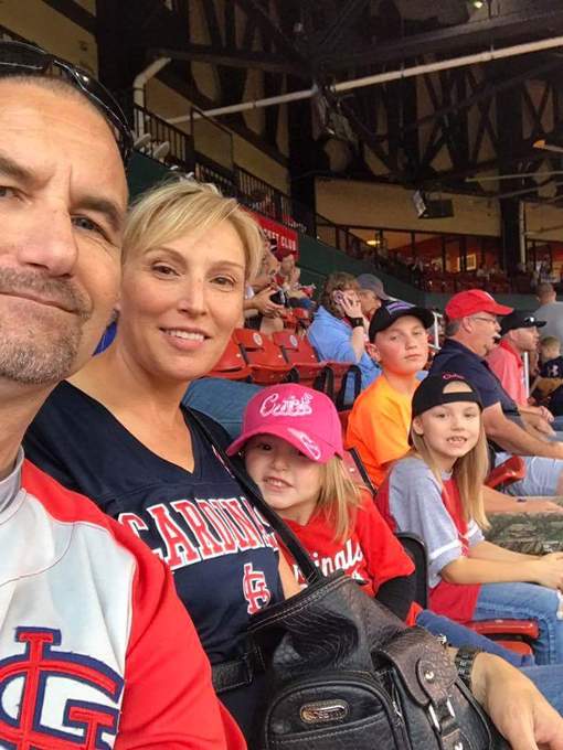 Brian, Katie, Rylie, Taylor Lorton & Conner Thacker