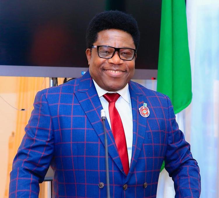 Otunba (Dr) 'Dapo Williams