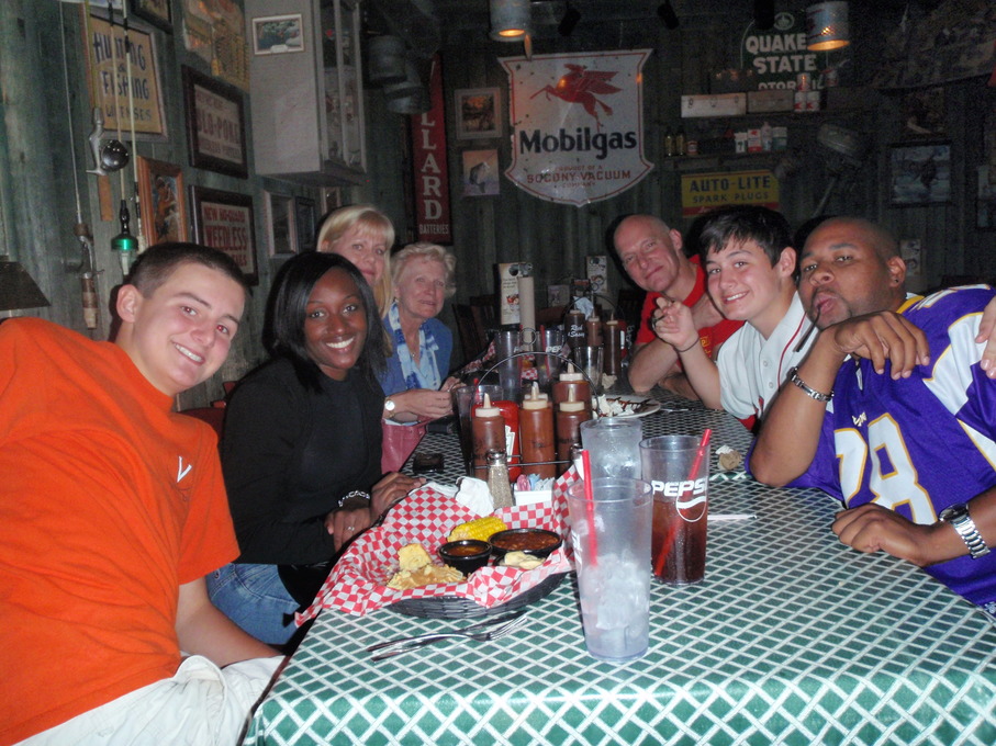 Dinner at Famous Daves